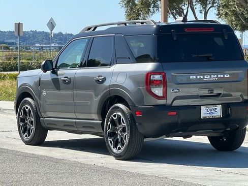 Used 2025 Ford Bronco Sport Outer Banks w/ Outer Banks Tech Package+ AWD/4WD image 6