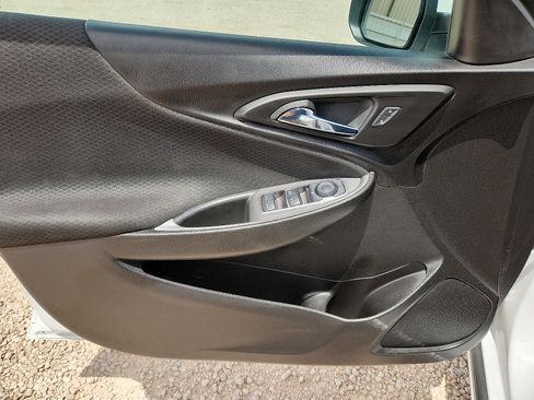 Used 2023 Chevrolet Malibu LT FWD image 11