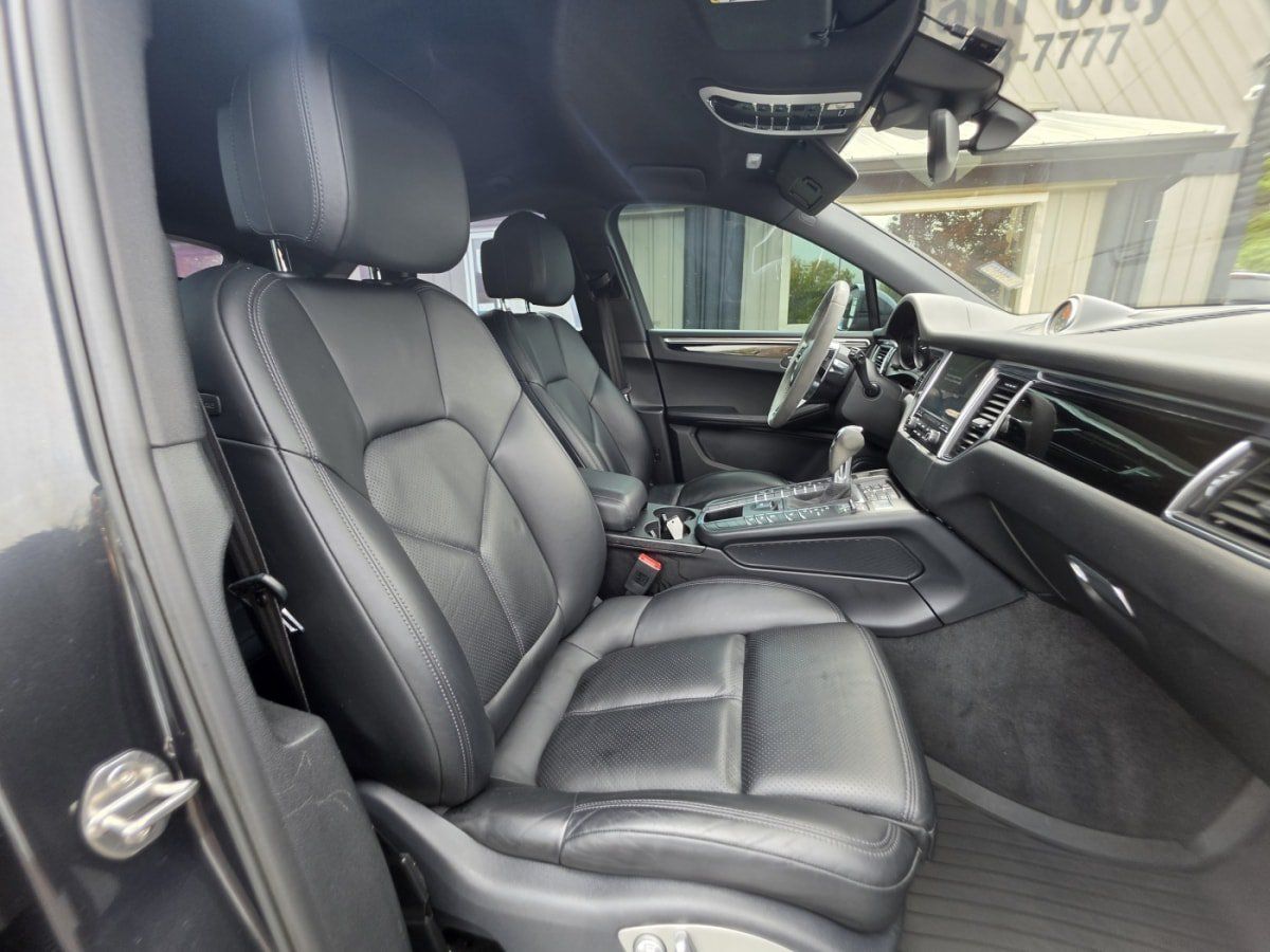 Used 2017 Porsche Macan S AWD/4WD image 14