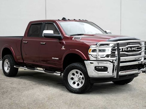 Used 2022 RAM 2500 Laramie AWD/4WD image 6