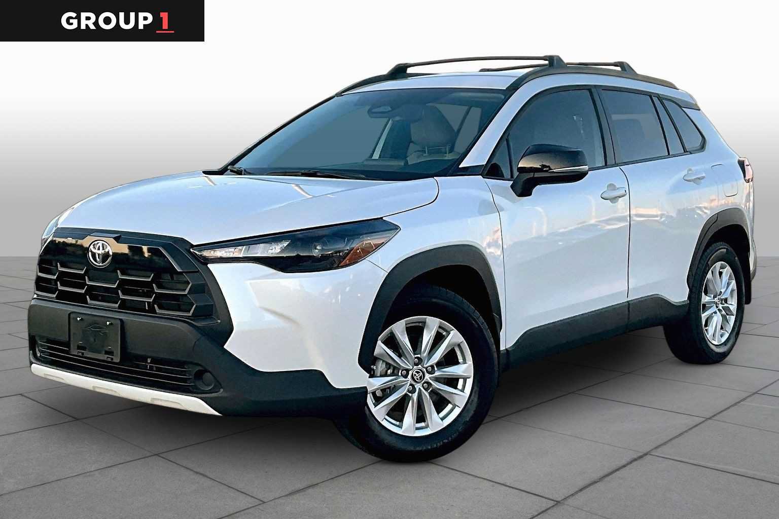 Certified 2026 Toyota Corolla Cross LE FWD image 1
