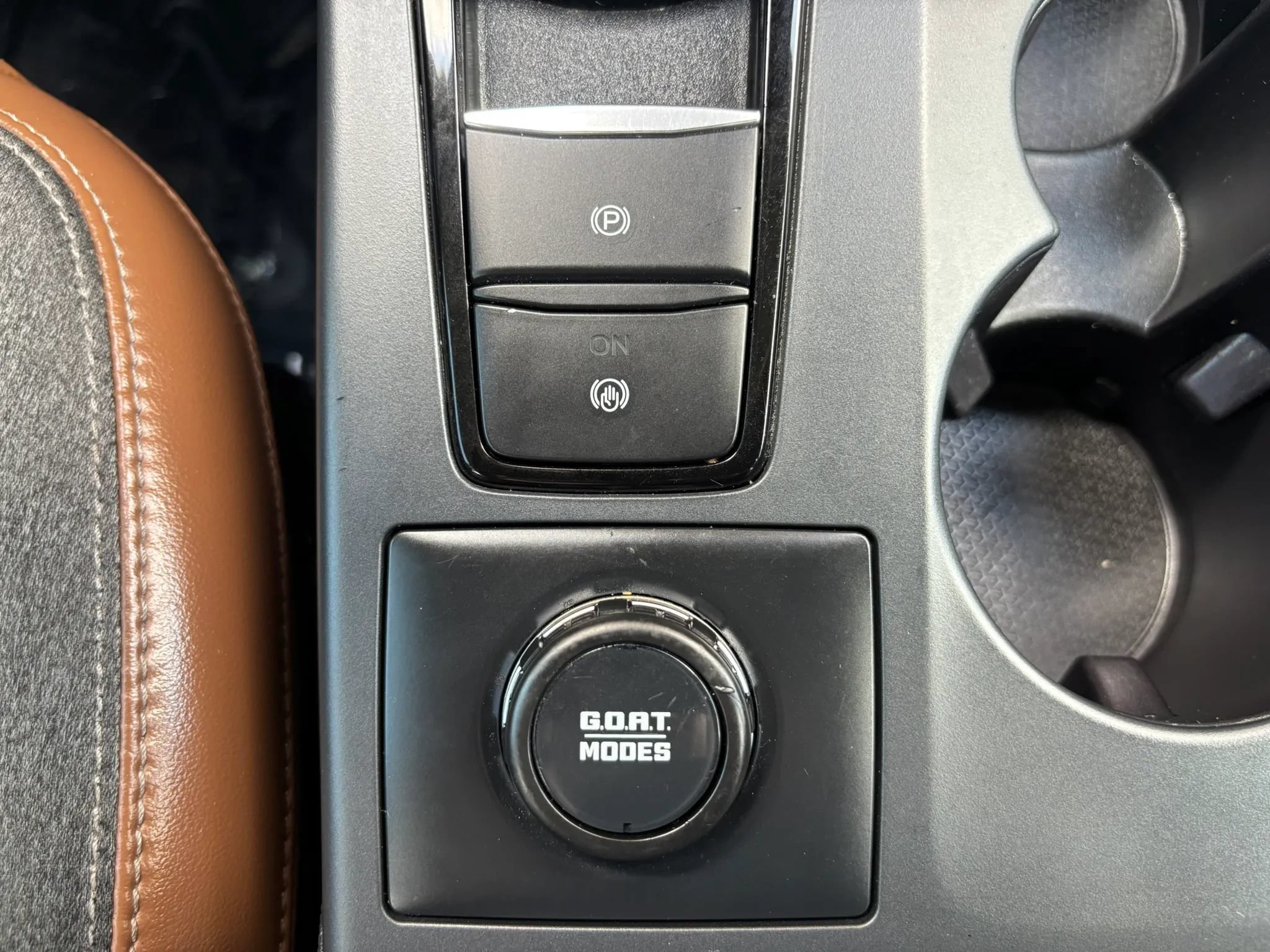 Used 2024 Ford Bronco Sport Outer Banks w/ Tech Package AWD/4WD image 40
