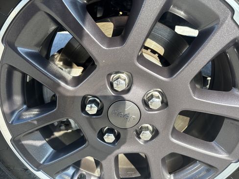 Used 2022 Jeep Gladiator Overland w/ Popular Equipment Package image 10