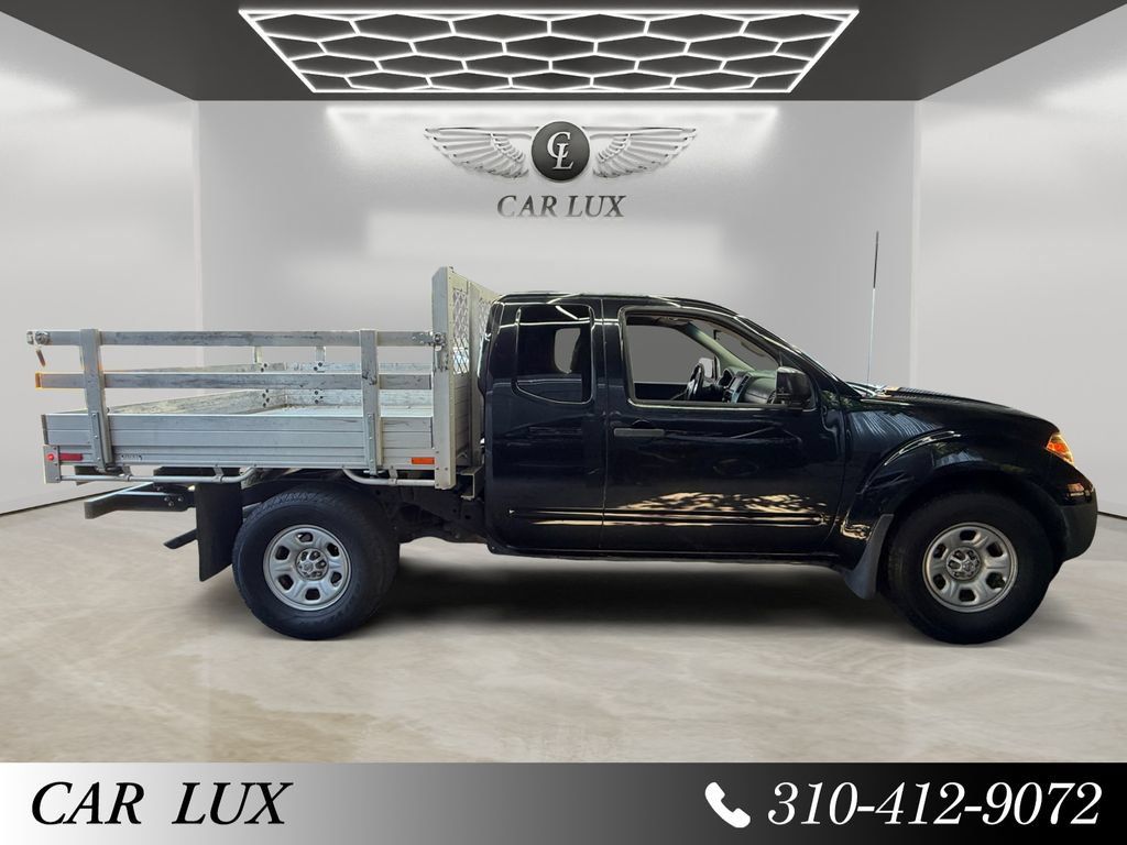Used 2020 Nissan Frontier S RWD image 5