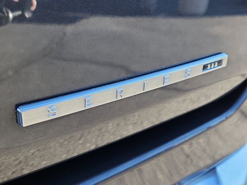 Used 2024 Jeep Wagoneer L Series III w/ Flexible Seating Group image 6