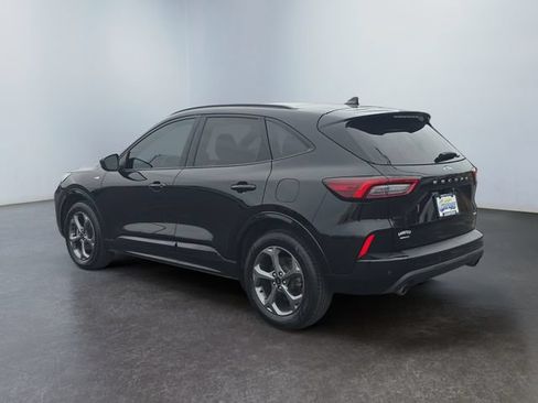 Used 2024 Ford Escape ST-Line w/ Tech Pack #1 AWD/4WD image 3