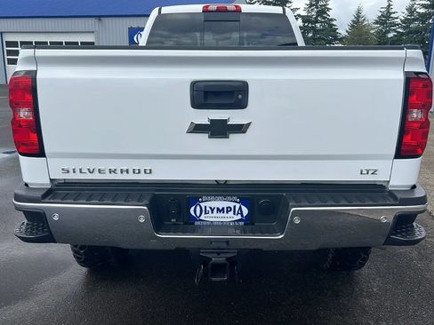 Used 2015 Chevrolet Silverado 2500 LTZ w/ Duramax Plus Package AWD/4WD image 10
