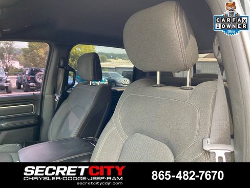 Used 2019 RAM 1500 Big Horn AWD/4WD image 12