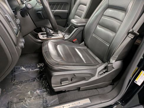 Used 2022 GMC Canyon Denali AWD/4WD image 10