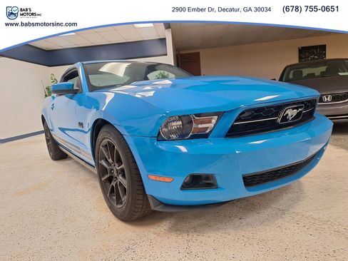 Used 2010 Ford Mustang Coupe RWD image 5