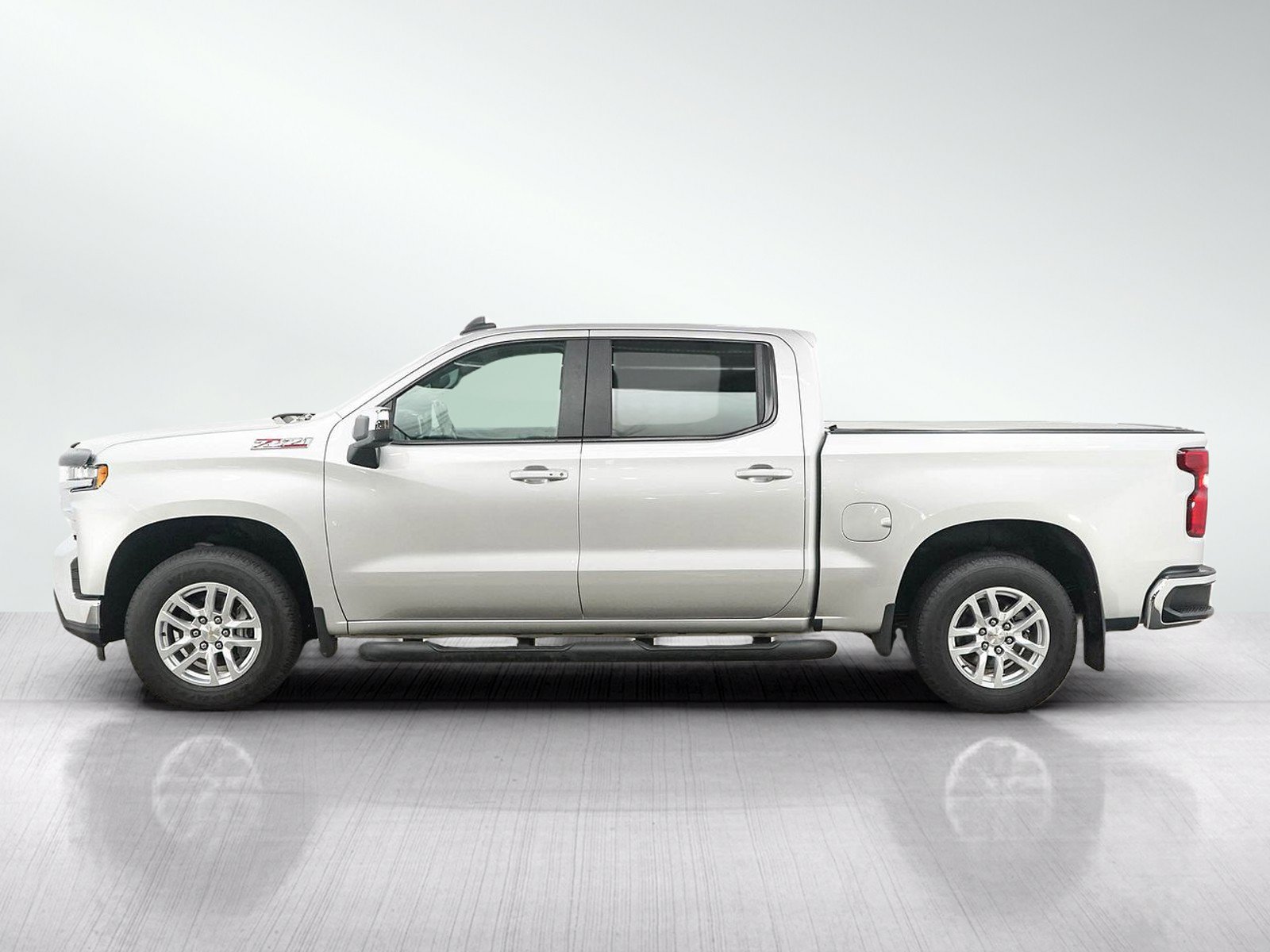 Used 2020 Chevrolet Silverado 1500 LT w/ All-Star Edition AWD/4WD image 2