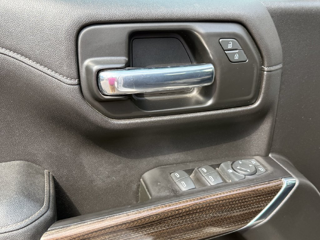Certified 2020 Chevrolet Silverado 1500 LT w/ All-Star Edition AWD/4WD image 15