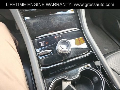 Used 2023 Jeep Grand Cherokee Limited w/ Luxury Tech Group II AWD/4WD image 21