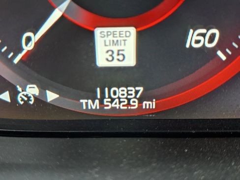 Used 2018 Volvo XC90 T6 Momentum w/ Convenience Package image 26