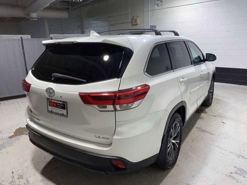 Used 2019 Toyota Highlander Plus image 26