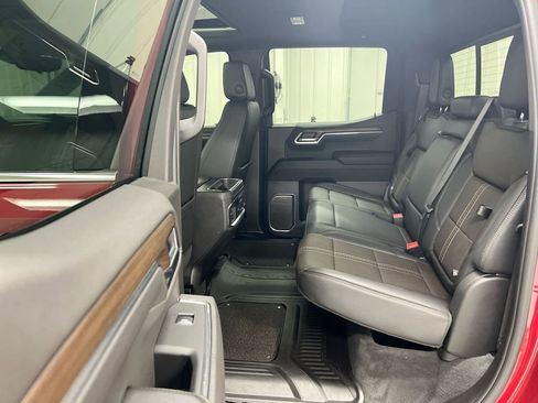 Used 2024 Chevrolet Silverado 1500 High Country w/ Technology Package image 24