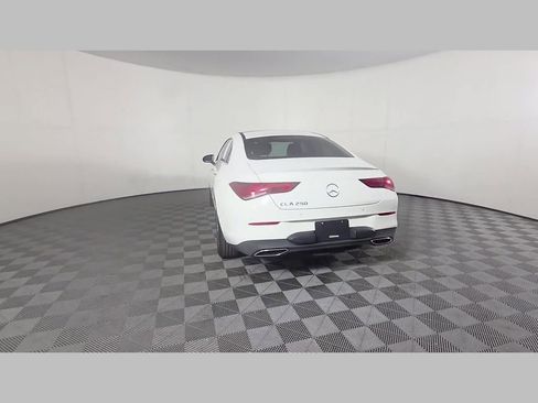 Used 2023 Mercedes-Benz CLA 250 image 43
