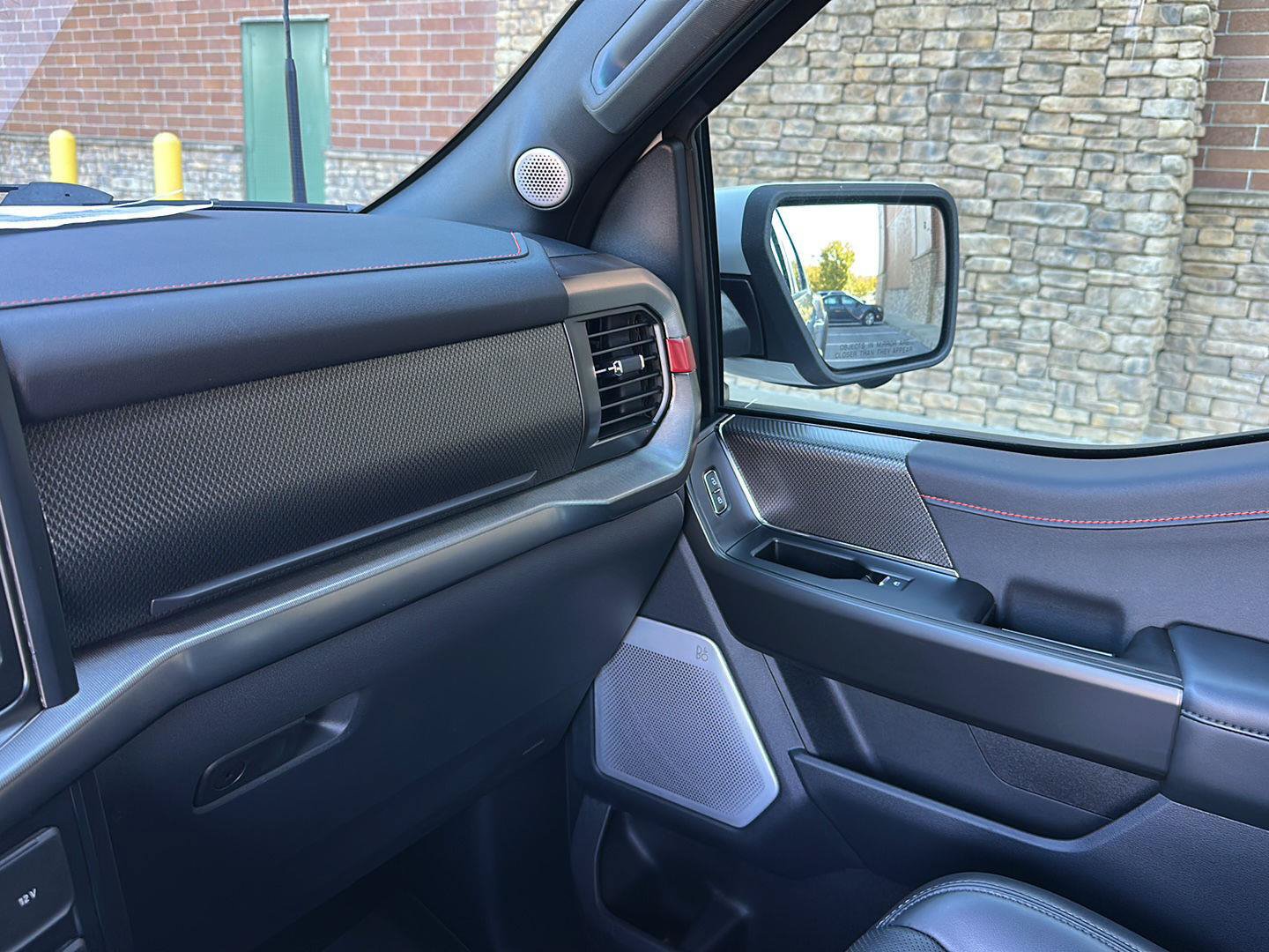 Certified 2025 Ford F150 Raptor AWD/4WD image 21