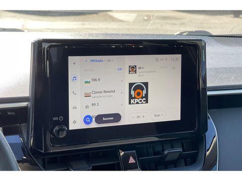 Used 2023 Toyota Corolla LE image 24