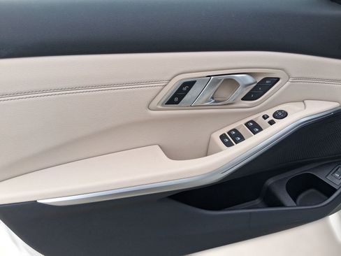 Certified 2023 BMW 330i 330i w/ Premium Package image 11