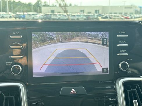Used 2021 Kia Sorento S image 24