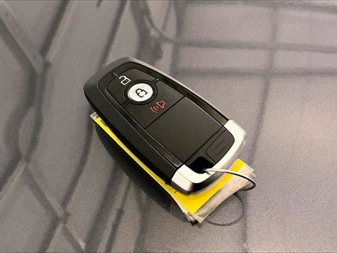 Certified 2020 Ford EcoSport SE w/ SE Convenience Package image 9