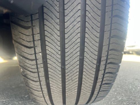 Used 2025 Volvo EX30 Ultra image 60