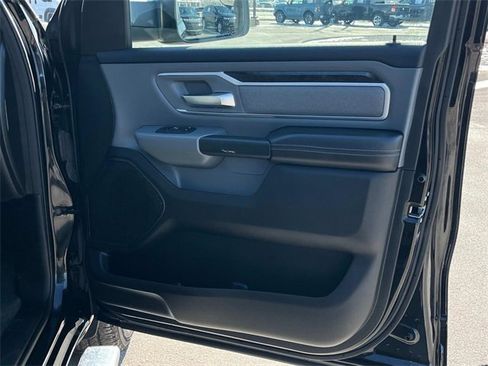 Used 2021 RAM 1500 Big Horn image 11