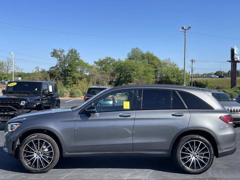 Used 2021 Mercedes-Benz GLC 300 4MATIC w/ AMG Line image 4