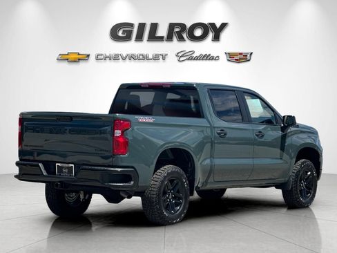 Used 2026 Chevrolet Silverado 1500 Custom Trail Boss w/ LPO, Dark Essentials Package AWD/4WD image 3