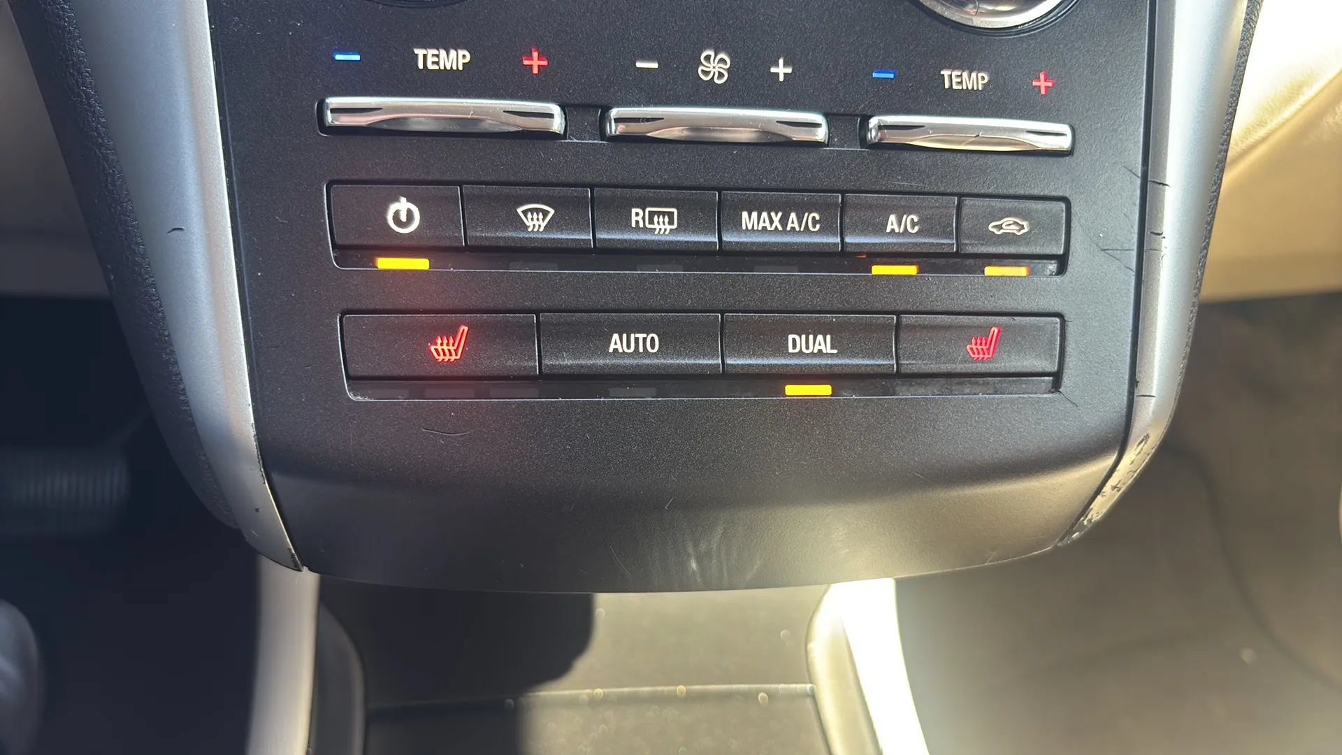 Used 2017 Lincoln MKC Select w/ Select Plus Package FWD image 30
