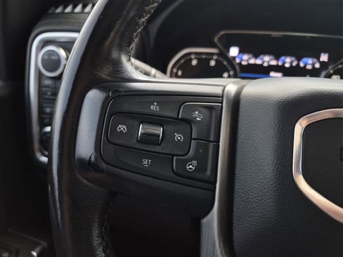 Used 2022 GMC Sierra 3500 Denali image 19