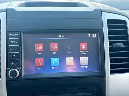 Used 2019 Nissan Frontier SV image 16