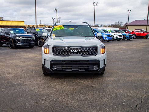 Used 2024 Kia Telluride SX Prestige X-Pro image 2