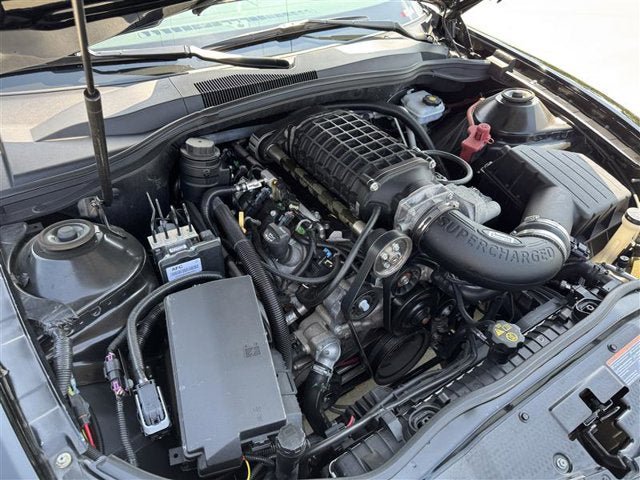 Used 2010 Chevrolet Camaro SS w/ RS Package RWD image 10