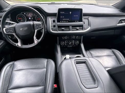 Used 2021 Chevrolet Tahoe Z71 w/ Z71 Off-Road Package AWD/4WD image 15