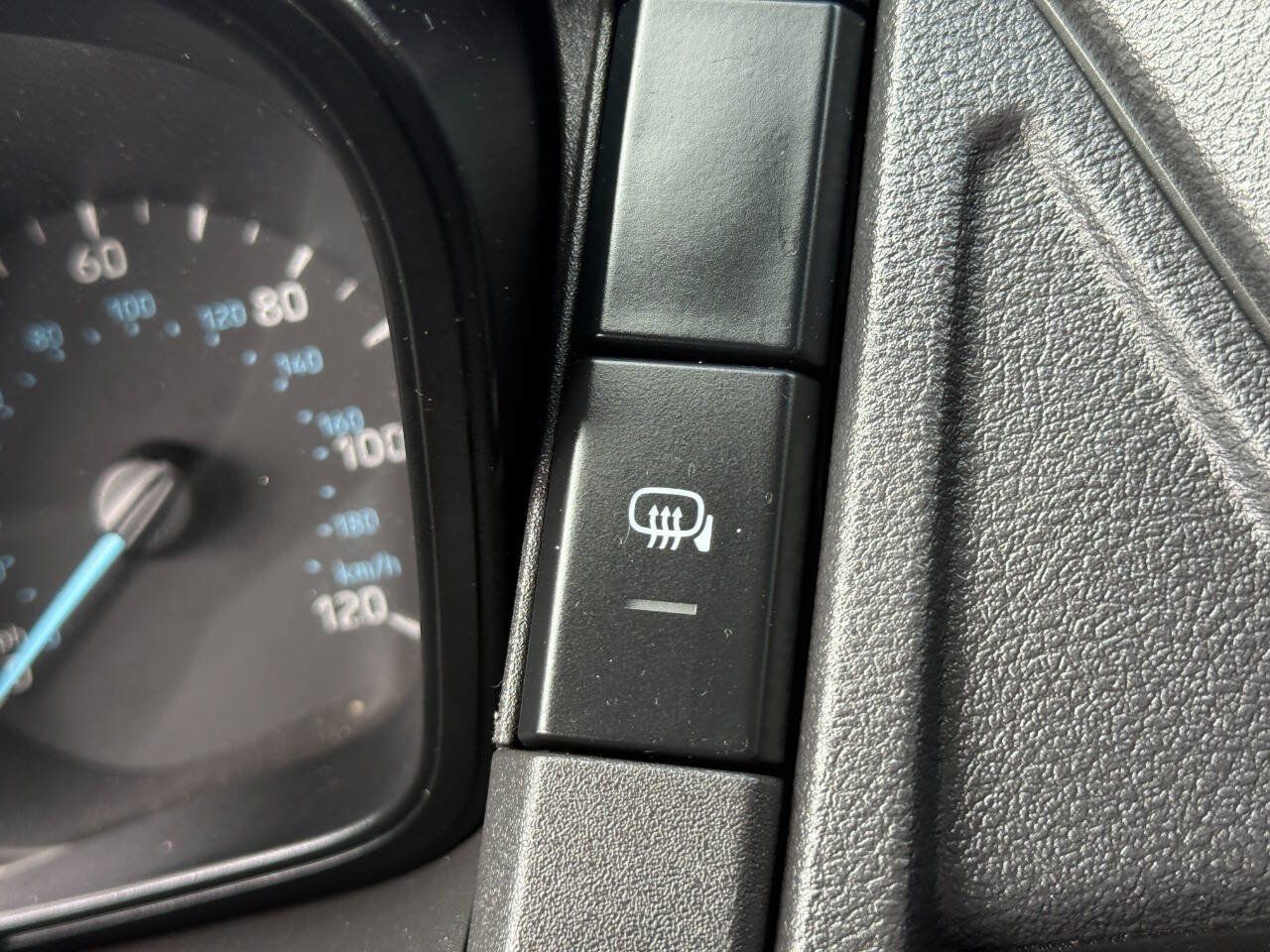 Used 2015 Ford Transit 250 138 w/ Interior Upgrade Package RWD image 18