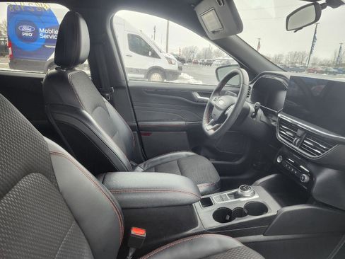 Used 2023 Ford Escape ST-Line w/ Tech Pack #1 image 27