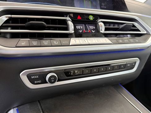 Used 2023 BMW X5 sDrive40i w/ Premium Package image 28