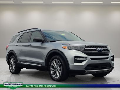 Certified 2023 Ford Explorer XLT w/ Equipment Group 202A