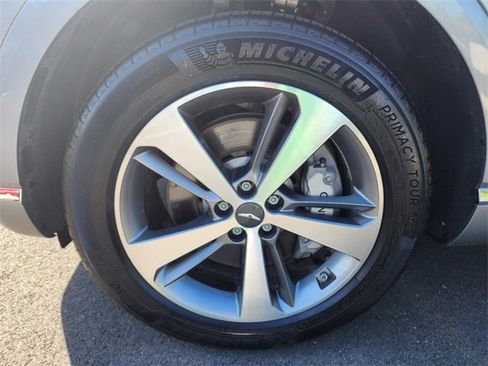 Used 2024 Genesis GV80 3.5T w/ Advanced Package image 11