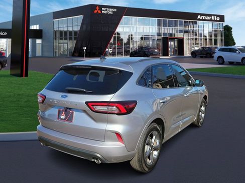 Used 2024 Ford Escape ST-Line image 3