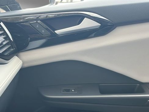 New 2026 Volkswagen Taos S image 9