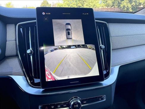 New 2027 Volvo XC90 B6 Plus AWD/4WD image 20