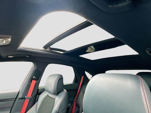 Used 2023 Genesis GV70 2.5T w/ Sport Prestige Package image 23