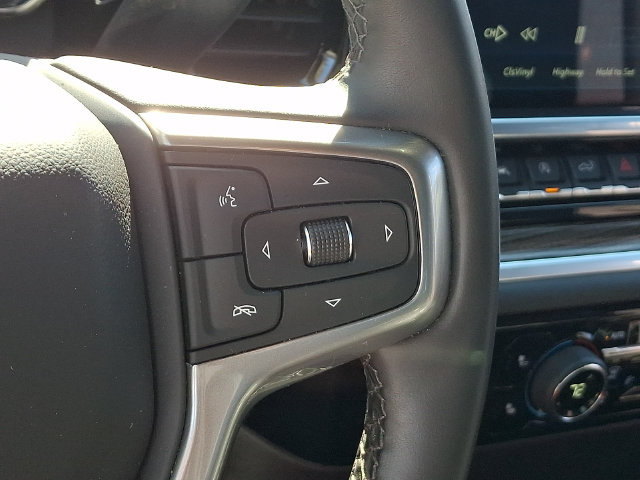 Used 2024 Chevrolet Silverado 1500 LT AWD/4WD image 8