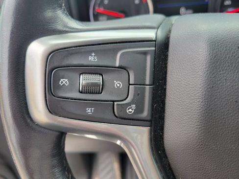 Used 2022 Chevrolet Silverado 1500 LT AWD/4WD image 15