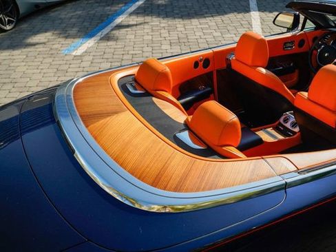 Used 2016 Rolls-Royce Dawn image 47