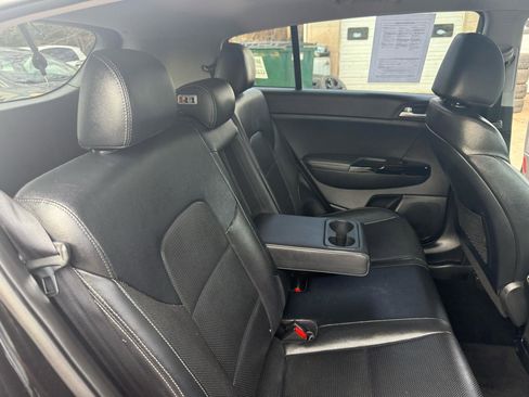 Used 2018 Kia Sportage SX image 46