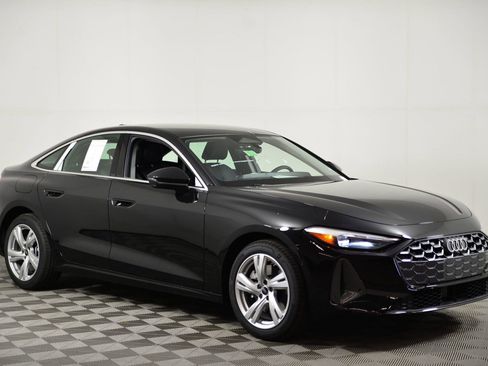 Used 2025 Audi A5 2.0T Premium w/ Convenience Package AWD/4WD image 18